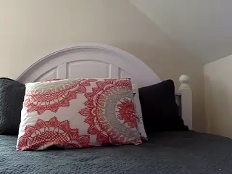 Snapshot of oursecrett chatting on December 2024 07:14:02 PM oursecrett online show from December 2024 07:14:02 PM