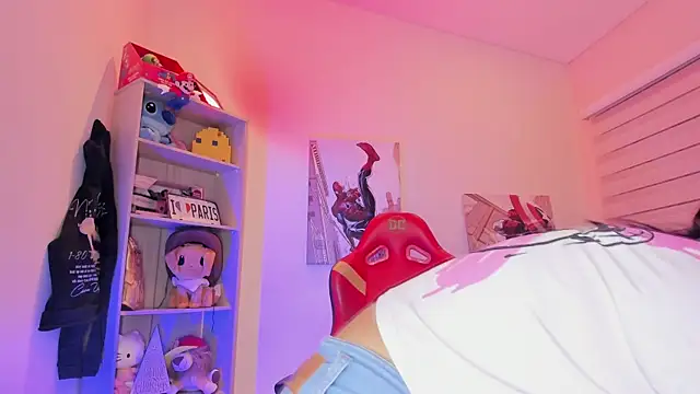 madelyn rose  online show from January 2025 01:58:02 AM