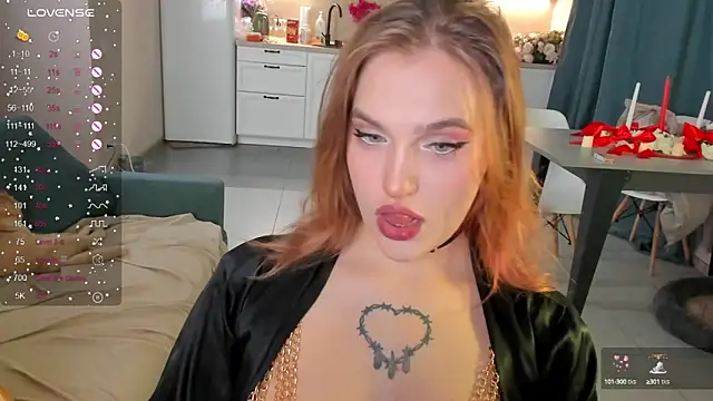 CarolineLovers online show from December 2024 11:53:01 PM