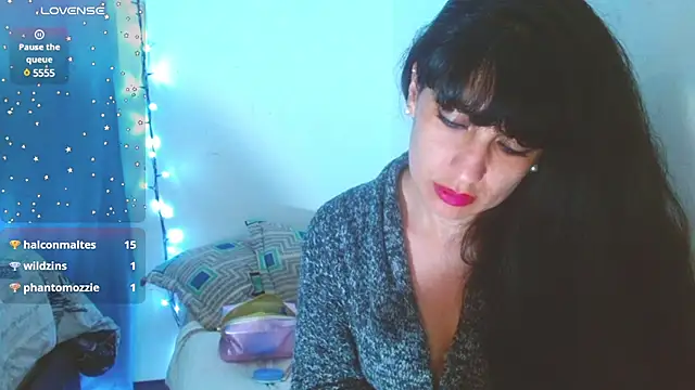 Snapshot of cristina_connor chatting on February 2025 04:58:02 AM cristina connor online show from February 2025 04:58:02 AM