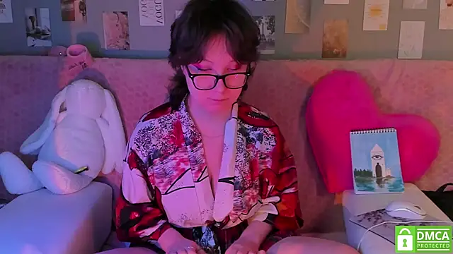 dreamgirllovee online show from February 2025 04:47:01 AM