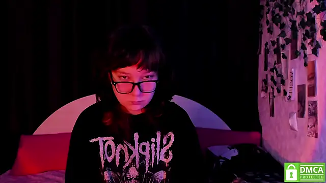 dreamgirllovee online show from November 2025 10:30:01 PM