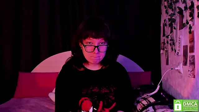 dreamgirllovee online show from November 2025 07:46:02 PM