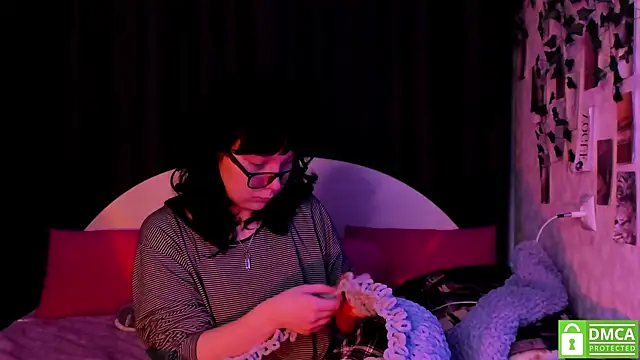 dreamgirllovee online show from December 2025 11:23:02 PM