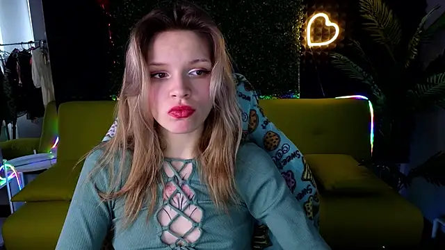 LitaBrom online show from March 2025 07:53:02 AM