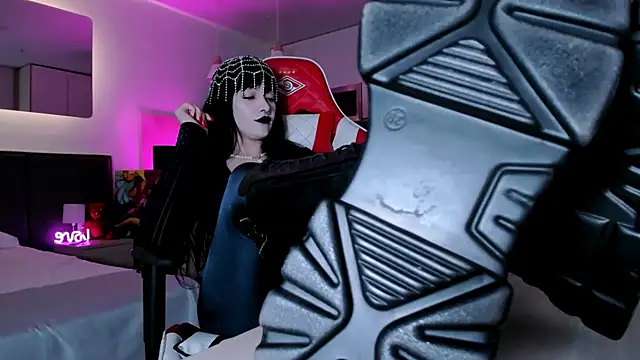 Snapshot of _Goddess_Misha_ chatting on March 2025 11:03:02 PM Goddess Misha online show from March 2025 11:03:02 PM