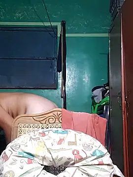 Snapshot of Cris29_84 chatting on November 2025 08:39:02 AM Cris29 84 online show from November 2025 08:39:02 AM