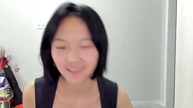 Snapshot of ailey_chao chatting on February 2026 02:49:02 AM ailey chao online show from February 2026 02:49:02 AM