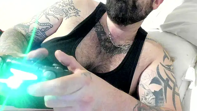 chubbycloudybottom online show from December 2025 08:20:01 AM