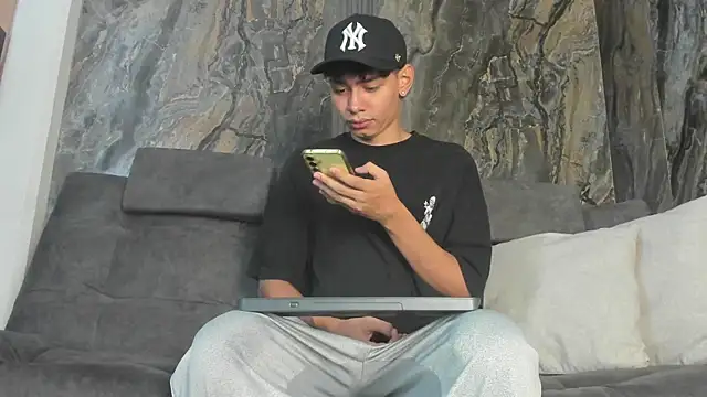 Snapshot of Daviid_laidd chatting on January 2026 07:59:02 PM Daviid laidd online show from January 2026 07:59:02 PM