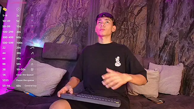 Snapshot of Daviid_laidd chatting on February 2026 07:40:01 PM Daviid laidd online show from February 2026 07:40:01 PM