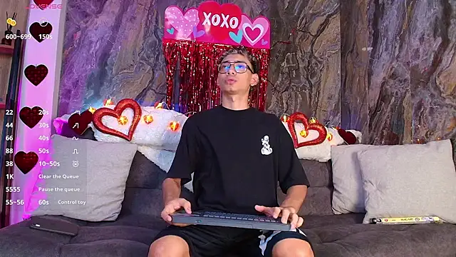 Snapshot of Daviid_laidd chatting on February 2026 08:04:01 PM Daviid laidd online show from February 2026 08:04:01 PM