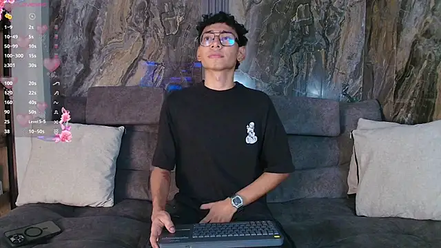 Snapshot of Daviid_laidd chatting on February 2026 09:02:01 PM Daviid laidd online show from February 2026 09:02:01 PM