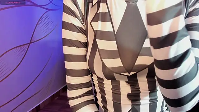 IamNayuta online show from January 2025 07:46:01 PM