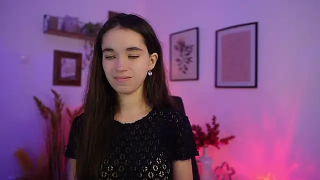 Snapshot of Gia_Paige18 chatting on December 2025 02:12:02 PM Gia Paige18 online show from December 2025 02:12:02 PM