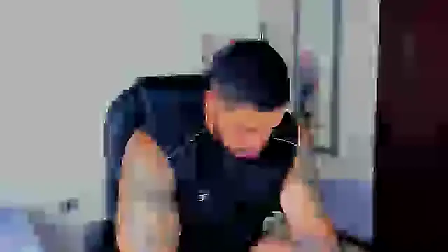 Cristian Walker online show from February 2025 12:37:01 PM