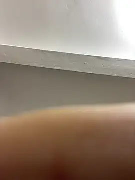 Snapshot of Louis_Baby chatting on February 2025 08:48:02 AM Louis Baby online show from February 2025 08:48:02 AM