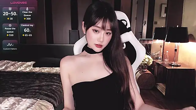 Snapshot of Cartier-__Daji- chatting on April 2026 11:45:02 AM Cartier- Daji- online show from April 2026 11:45:02 AM