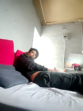 Snapshot of Tigermanboy chatting on March 2025 09:33:02 AM Tigermanboy online show from March 2025 09:33:02 AM