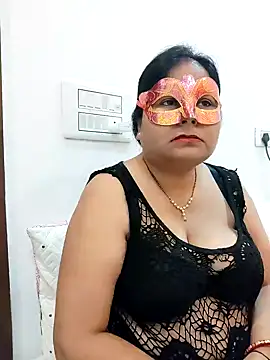 BBW HOT COUPLE online show from December 2024 05:00:02 AM