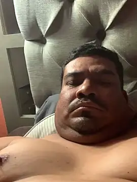 Snapshot of ThickD619 chatting on December 2024 11:12:02 PM ThickD619 online show from December 2024 11:12:02 PM