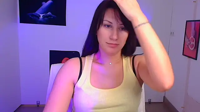 Loren Moa online show from January 2025 01:03:02 PM