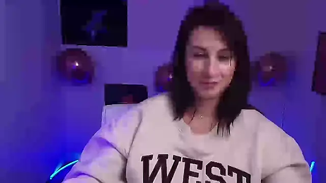 Loren Moa online show from February 2025 04:11:02 PM