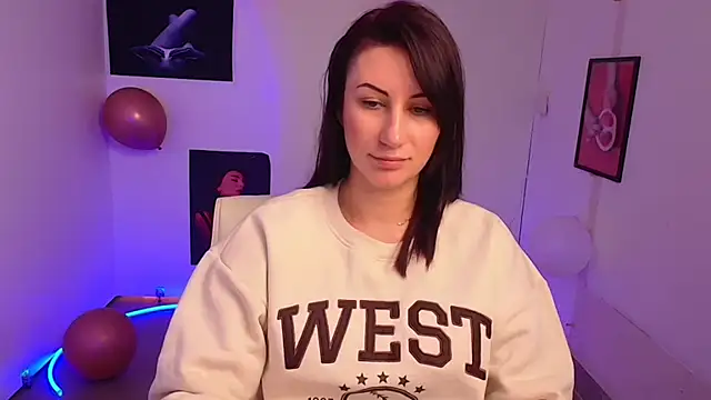 Loren Moa online show from March 2025 01:07:02 PM