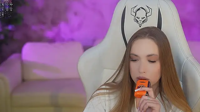 Linda054 online show from February 2025 12:59:01 AM