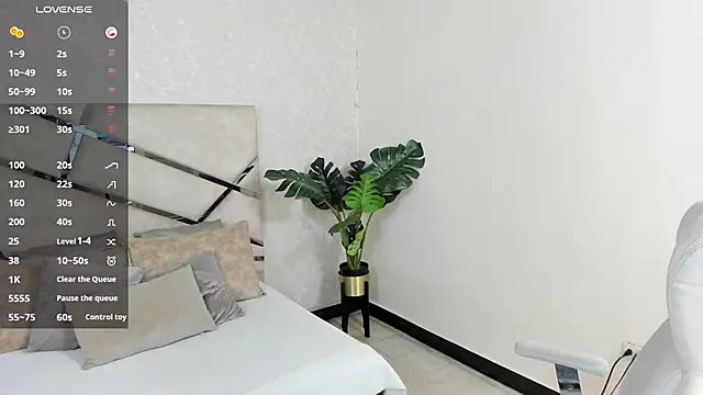 Snapshot of mike_belle chatting on January 2025 12:22:02 AM mike belle online show from January 2025 12:22:02 AM