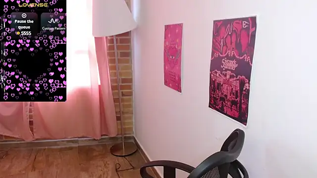 Snapshot of emitaa17228o chatting on March 2025 07:27:02 PM emitaa17228o online show from March 2025 07:27:02 PM