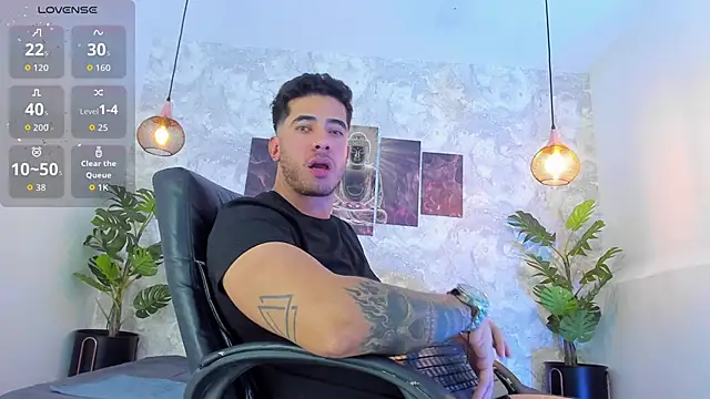 Snapshot of Nate_franco chatting on February 2026 04:16:02 AM Nate franco online show from February 2026 04:16:02 AM