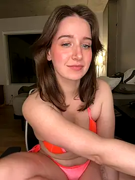 nerdynina online show from November 2025 12:20:02 AM