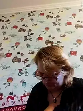 Forest-Lady online show from March 2025 01:29:02 PM