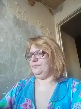 Forest-Lady online show from April 2026 02:26:01 PM