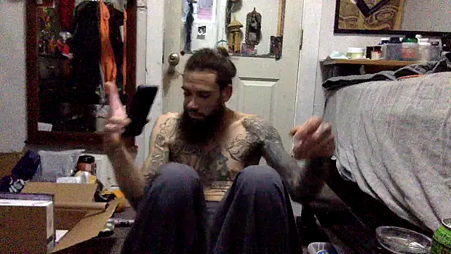 Robriguezxxx online show from December 2024 01:51:02 PM