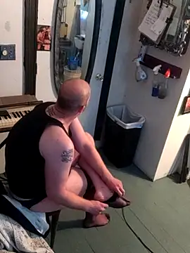 Snapshot of ditchwater chatting on February 2025 05:57:01 PM ditchwater online show from February 2025 05:57:01 PM