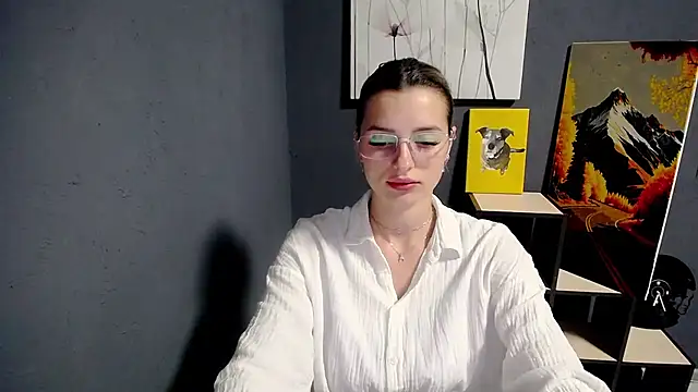 lady olivia  online show from July 2026 01:04:02 PM