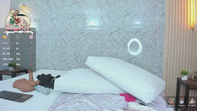 Snapshot of ximena_case chatting on January 2025 06:28:02 AM ximena case online show from January 2025 06:28:02 AM