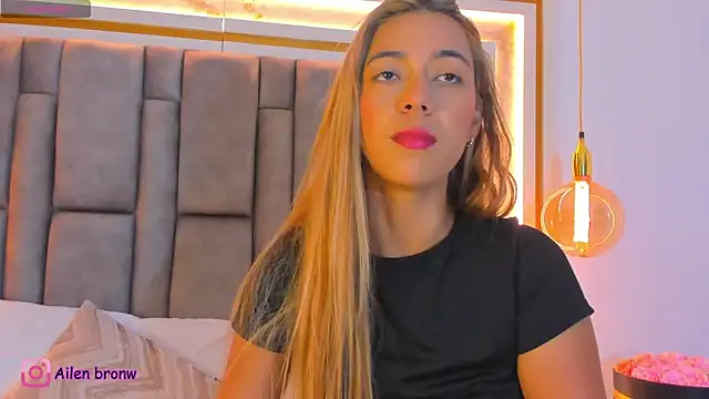 elianabrown online show from March 2026 01:00:02 AM