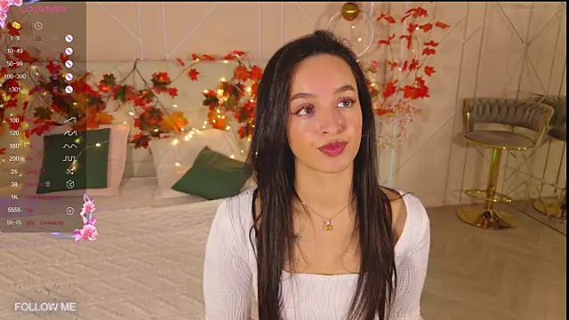 Lolly Neal online show from December 2025 04:53:02 AM