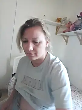 zarina3003 online show from March 2026 01:56:01 PM