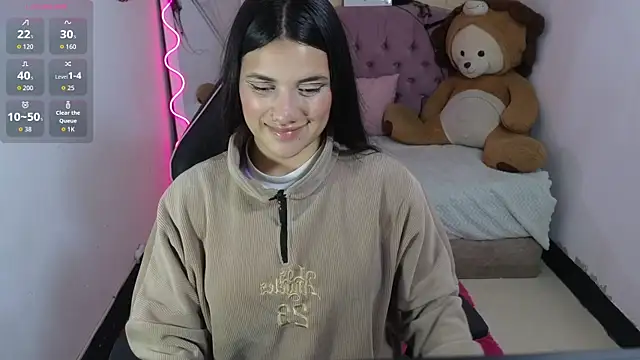 Chiara tay online show from November 2025 02:25:01 AM