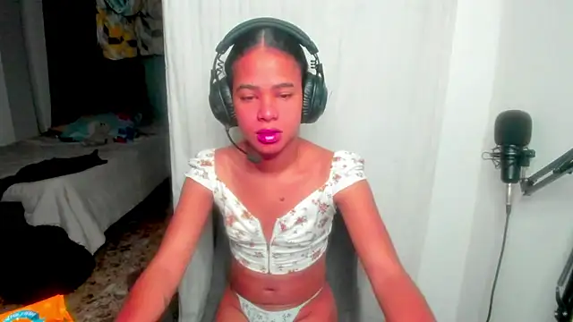 meghanSusexx online show from February 2026 07:43:01 PM