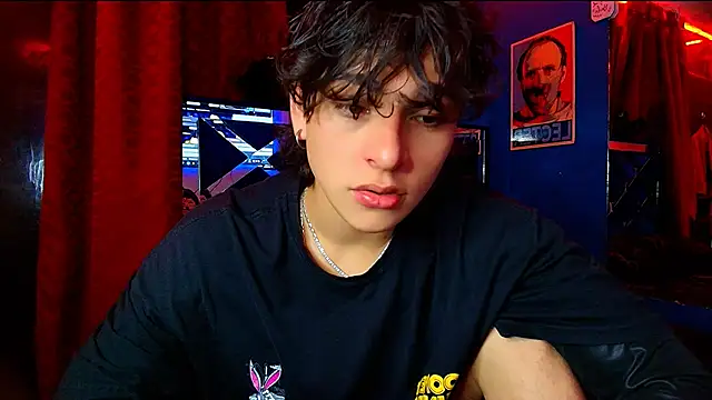 Luke Howland online show from September 2025 10:21:02 PM