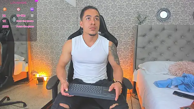 Snapshot of Bryson_Collins_ chatting on January 2025 11:17:01 AM Bryson Collins online show from January 2025 11:17:01 AM