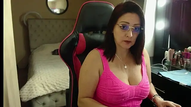 Snapshot of Carol_Scottt chatting on January 2026 12:47:02 AM Carol Scottt online show from January 2026 12:47:02 AM