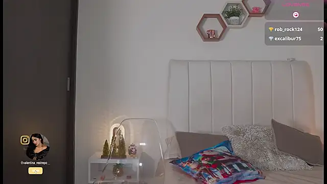 Madison evans1 online show from December 2025 04:52:01 AM