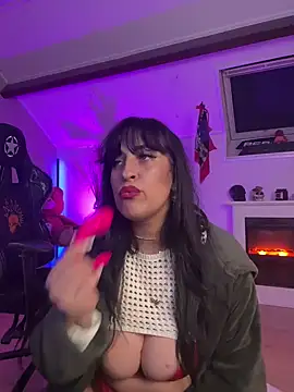 Snapshot of CarolaDrago chatting on March 2025 09:37:01 PM CarolaDrago online show from March 2025 09:37:01 PM