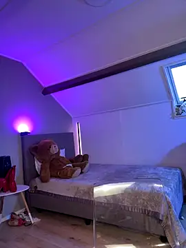 Snapshot of CarolaDrago chatting on November 2025 09:09:01 AM CarolaDrago online show from November 2025 09:09:01 AM